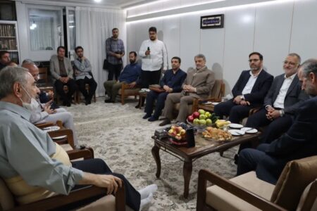 دیدار شهرداران تهران و همدان با سردار حاج جعفر مظاهری دیدار شهرداران تهران و همدان با سردار حاج جعفر مظاهری