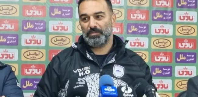 داور ناراحت بود که ما گل نخوردیم! داور ناراحت بود که ما گل نخوردیم!