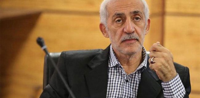 هشدار محمد دادکان به مدیرعامل پرسپولیس: آبرویت را میگذاری و میروی هشدار محمد دادکان به مدیرعامل پرسپولیس: آبرویت را میگذاری و میروی