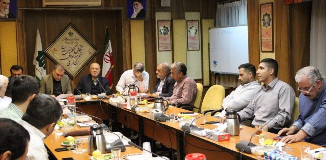 رفعتی: باشگاهها پیش از خرید بازیکن باید مشکلات ورزشگاه را حل کنند رفعتی: باشگاهها پیش از خرید بازیکن باید مشکلات ورزشگاه را حل کنند