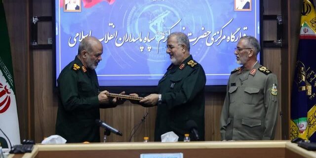 سردار وحیدی جانشین فرمانده کل سپاه پاسداران شد سردار وحیدی جانشین فرمانده کل سپاه پاسداران شد
