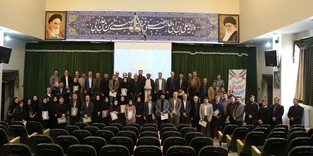 «رئیس دانشگاه لرستان: پژوهش، کلید ارتقای رتبه و افزایش بودجه آموزش عالی» «رئیس دانشگاه لرستان: پژوهش، کلید ارتقای رتبه و افزایش بودجه آموزش عالی»
