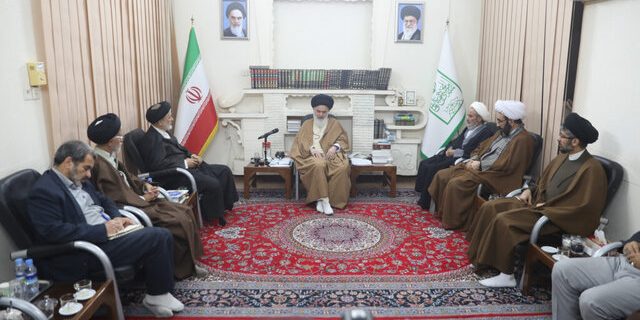 رئیس جامعه مدرسین حوزه قم: وجه غالب اعتکاف باید مردمی باشد؛ هدف، تعالی روح است رئیس جامعه مدرسین حوزه قم: وجه غالب اعتکاف باید مردمی باشد؛ هدف، تعالی روح است