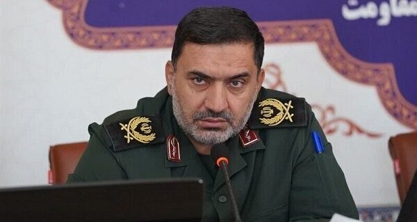 فرمانده سپاه کرمان: خدمت به مردم در نگاه حاج قاسم از بعد نظامی هم مهمتر بود فرمانده سپاه کرمان: خدمت به مردم در نگاه حاج قاسم از بعد نظامی هم مهمتر بود