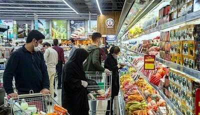 توزیع کالابرگ در فروشگاهها و گلایه از تمام شدن زودهنگام گوشت و مرغ توزیع کالابرگ در فروشگاهها و گلایه از تمام شدن زودهنگام گوشت و مرغ