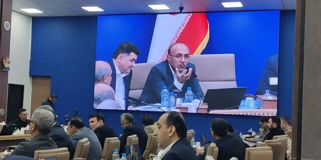 رئیس کل گمرک ایران: گمرک برای تسهیل واردات کالاهای اساسی در بنادر شمالی خدمات ۲۴ ساعته ارائه می‌دهد.