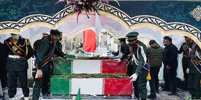 آیینهای گرامیداشت شهدای دیماه آیینهای گرامیداشت شهدای دیماه