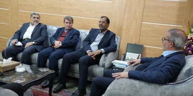 استاندار کهگیلویه و بویراحمد: افزایش قدرت تسهیلدهی بانکها و تفویض اختیارات برای جهش تولید ضروری است استاندار کهگیلویه و بویراحمد: افزایش قدرت تسهیلدهی بانکها و تفویض اختیارات برای جهش تولید ضروری است