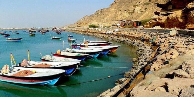 ساماندهی سواحل مکران با هدف ارتقای ایمنی گردشگران نوروزی در چابهار آغاز شد ساماندهی سواحل مکران با هدف ارتقای ایمنی گردشگران نوروزی در چابهار آغاز شد