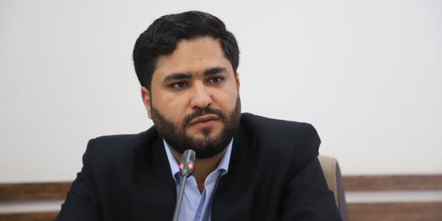 کشف مشروبات الکلی در خاتم؛ دادستان از برخورد قاطع با متخلفان خبر داد