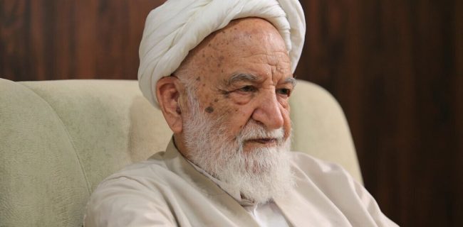 انتقاد آیت الله مسعودی خمینی از مخالفان مذاکره با آمریکا/ اگر امر نادرستی است، خودتان به خط مقدم بروید/ کدام انسان عاقلی میگوید جنگ امر مطلوبی است؟ انتقاد آیت الله مسعودی خمینی از مخالفان مذاکره با آمریکا/ اگر امر نادرستی است، خودتان به خط مقدم بروید/ کدام انسان عاقلی میگوید جنگ امر مطلوبی است؟