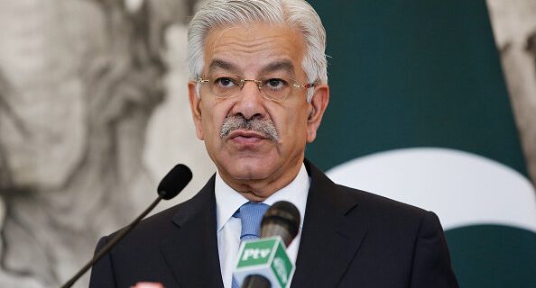 وزیر دفاع پاکستان: توافق ایران و آمریکا احتمالا به بازداشت نتانیاهو منجر میشود وزیر دفاع پاکستان: توافق ایران و آمریکا احتمالا به بازداشت نتانیاهو منجر میشود